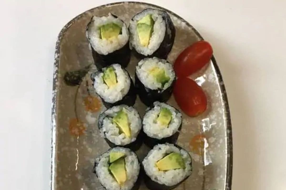 Avocado Veggie Roll