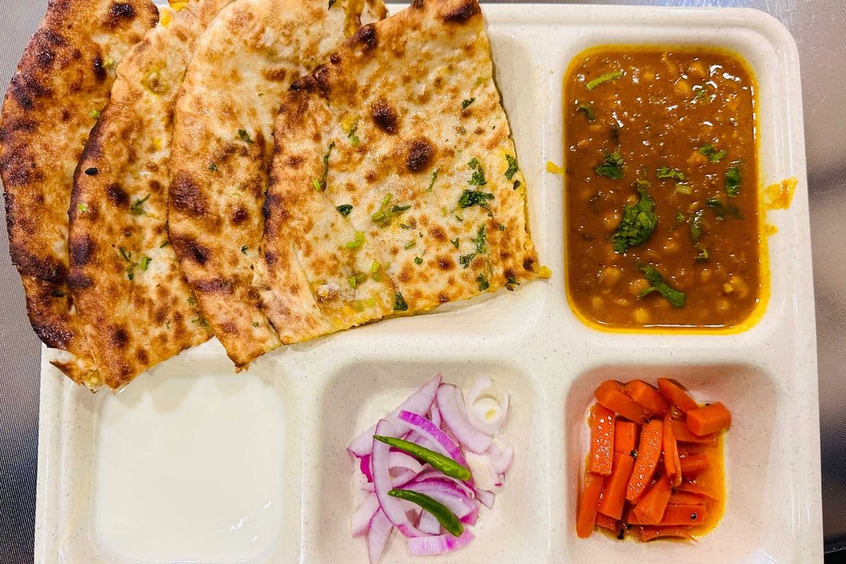Amritsari Kulcha Chana