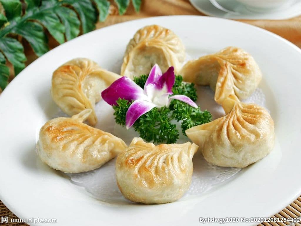 Pan Fried Pork Dumplings(6pcs)上海鍋貼