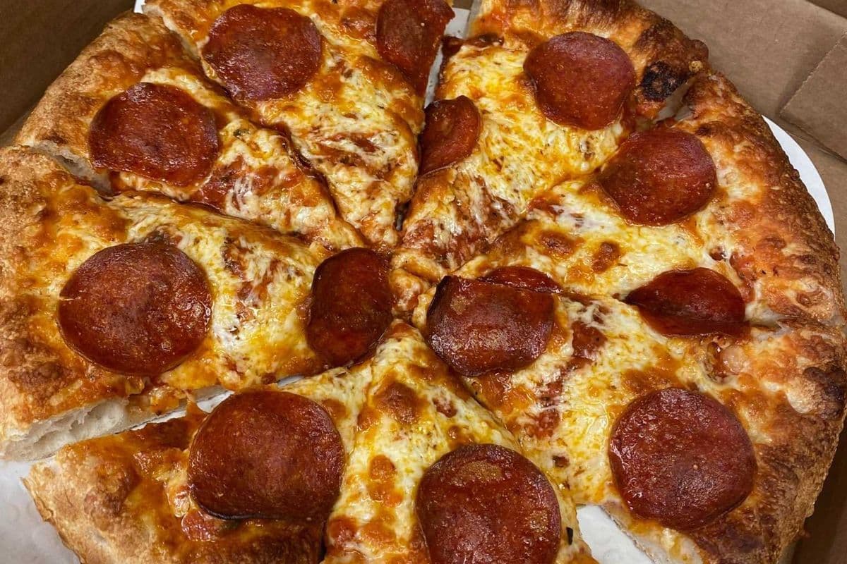 #2. 12" Large Pepperoni Pizza