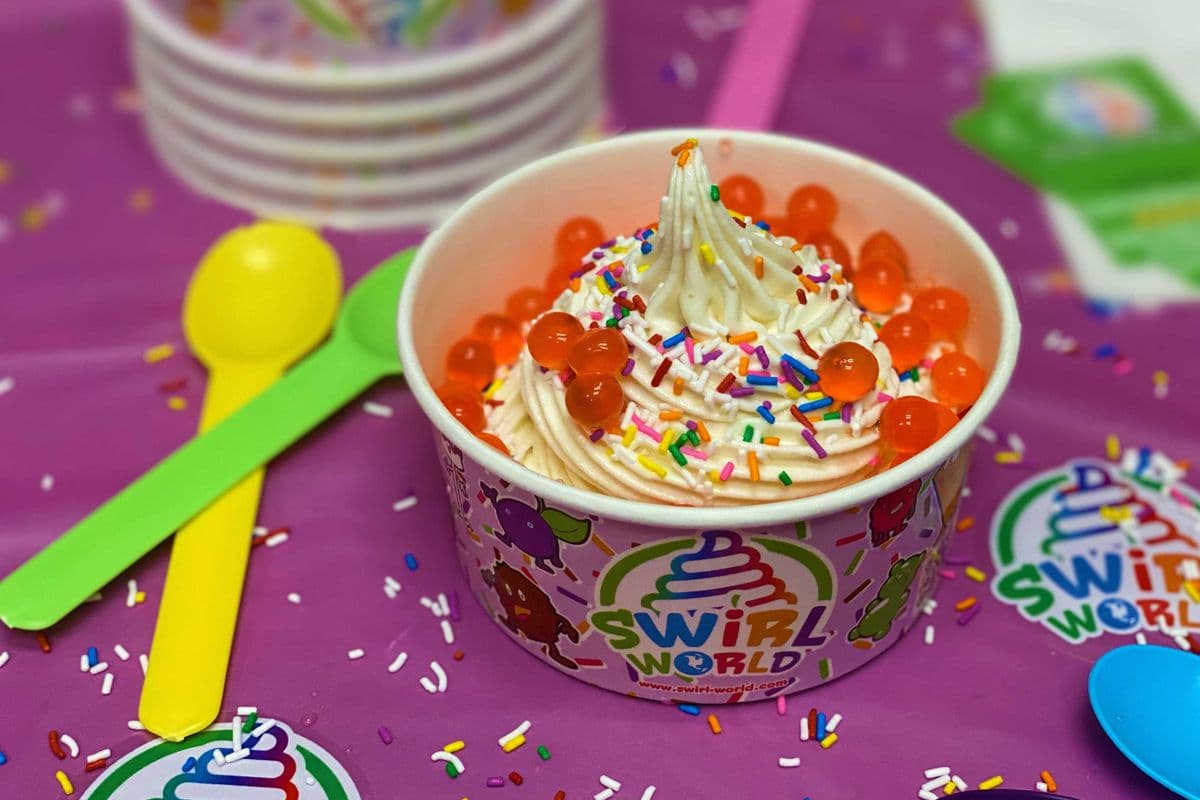 Create-Your-Own Medium Swirl Sundae (10 oz)