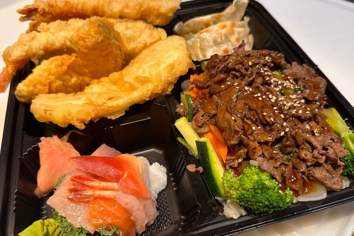 N2. Bento Box Combo 2