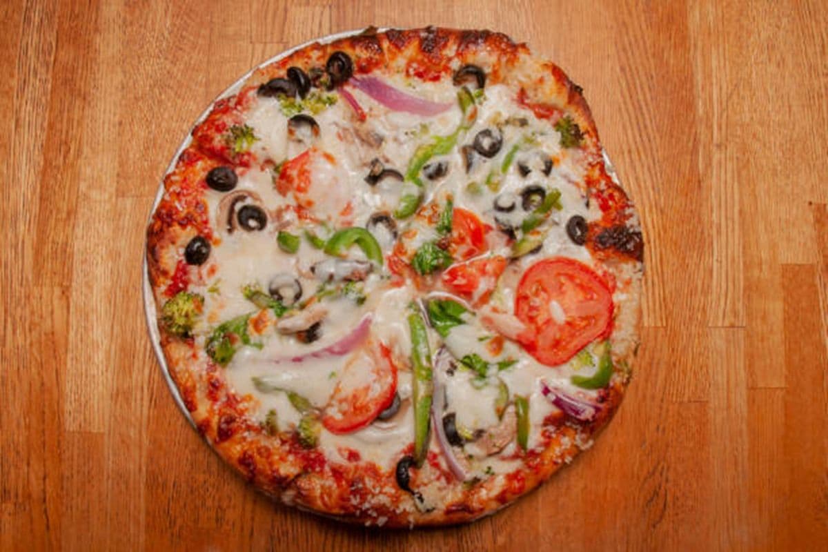 Vegetarian Neapolitan Pizza