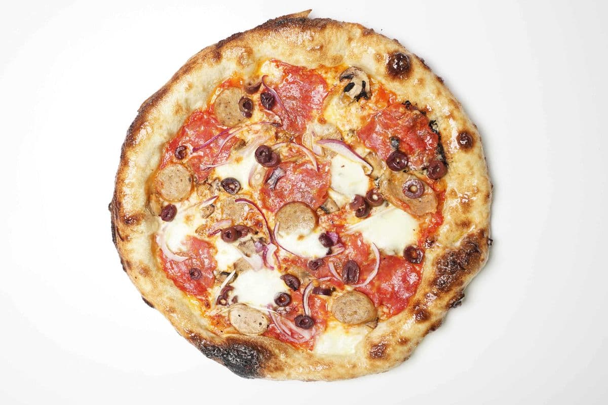14" Supremo Pizza