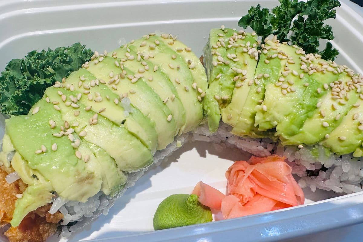I13.Special Vegetable Dragon Roll