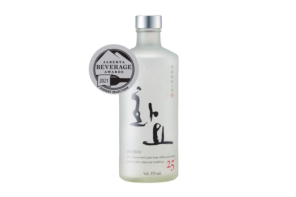 Hwayo 25 Premium Soju (1 x 375 ml)
