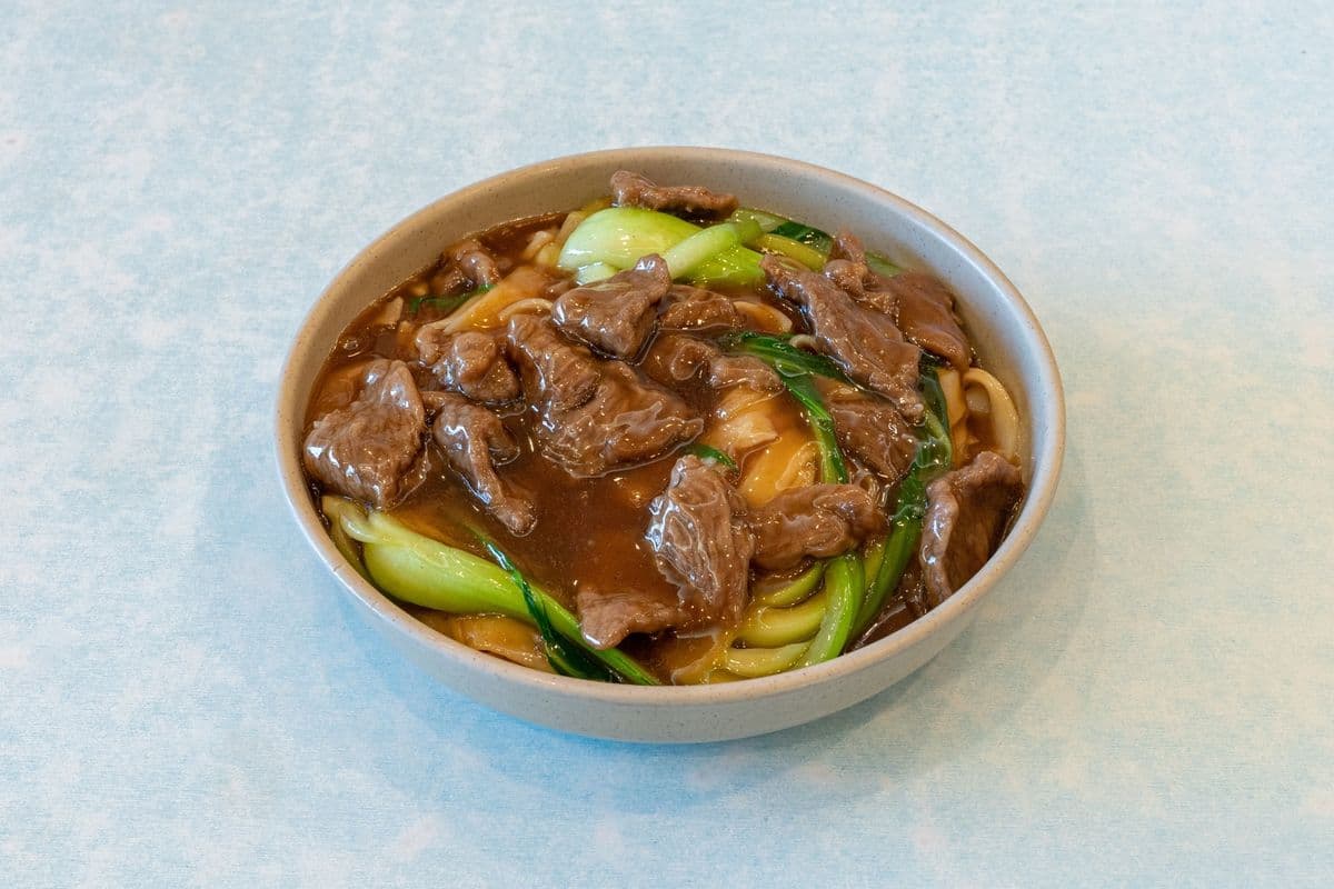 89. Beef and Vegetable Fried Rice Noodles