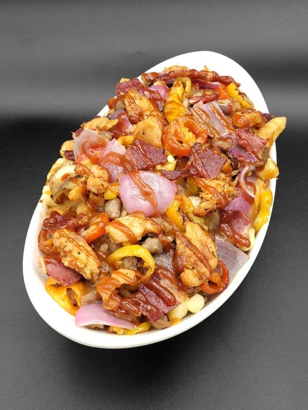 Holly Molly Poutine 🔥