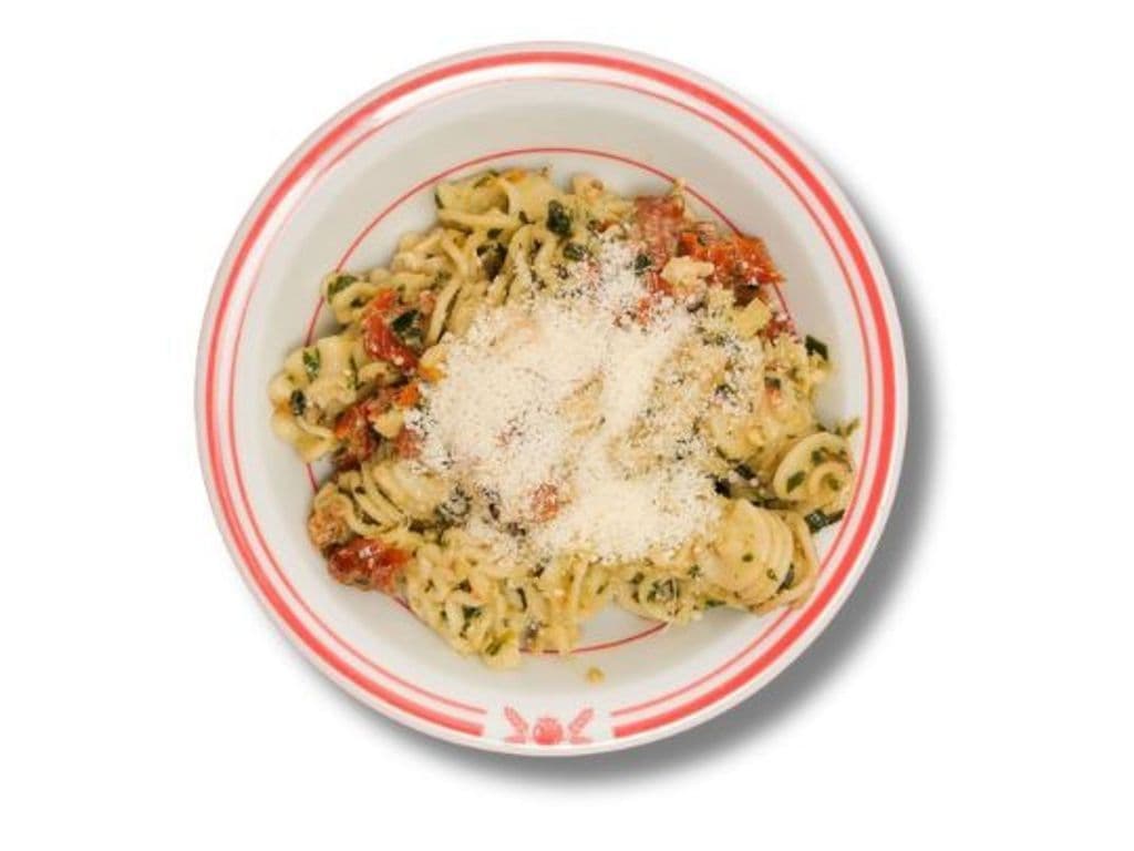 PESTO PASTA SALAD