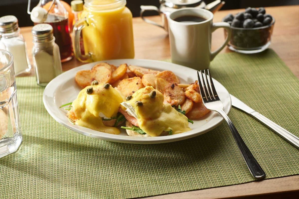 Smoked Salmon Hollandaise