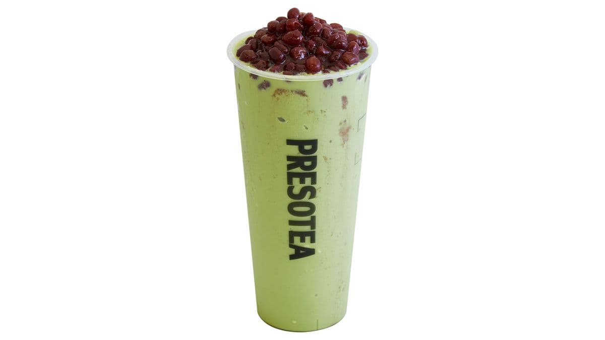 Matcha Slush with Red Bean / Frappé glacé Matcha avec Haricots Rouges