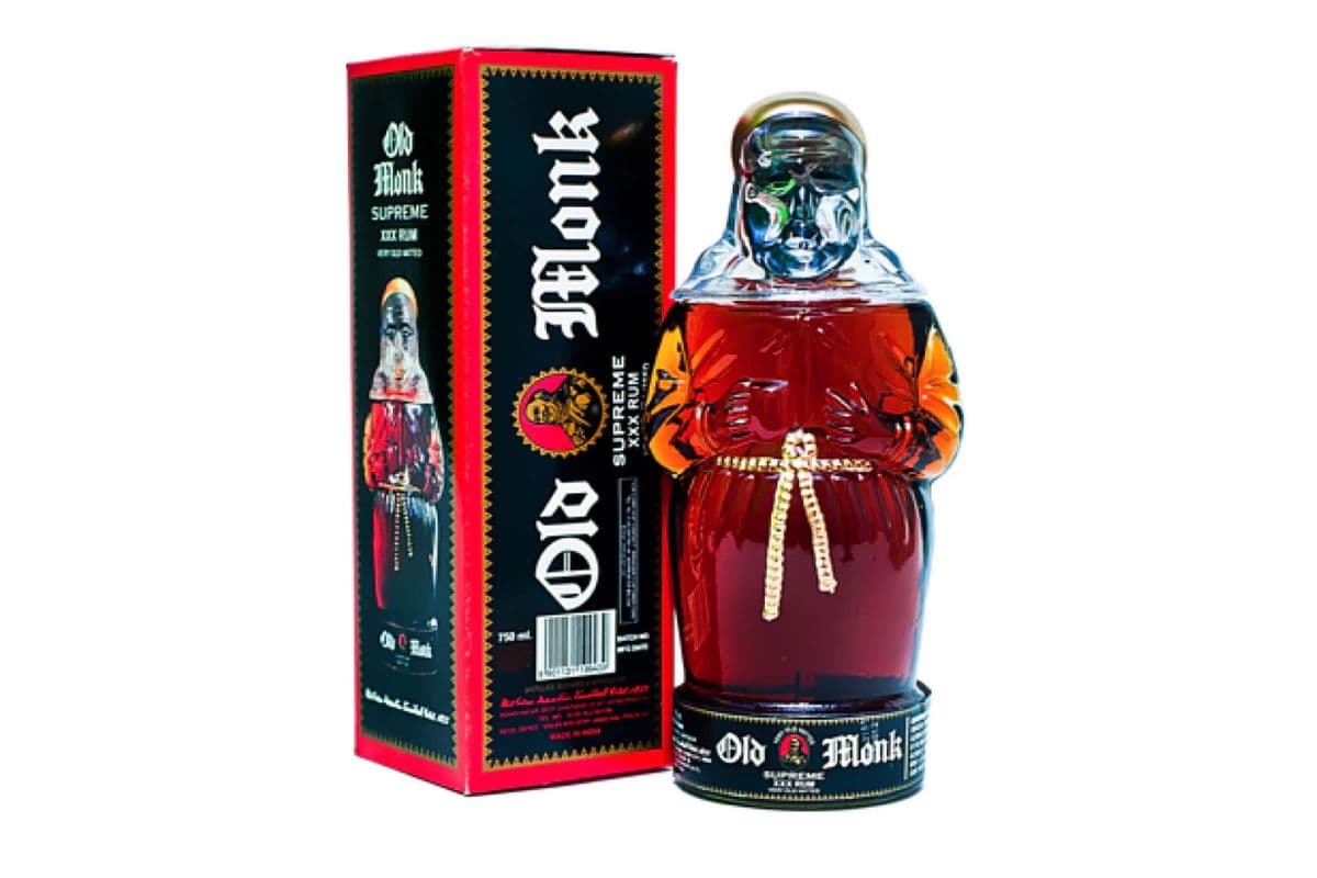 Old Monk Supreme Rum (1 x 750ml)