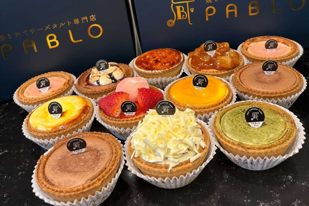 Box of 12 Mini Cheese Tarts