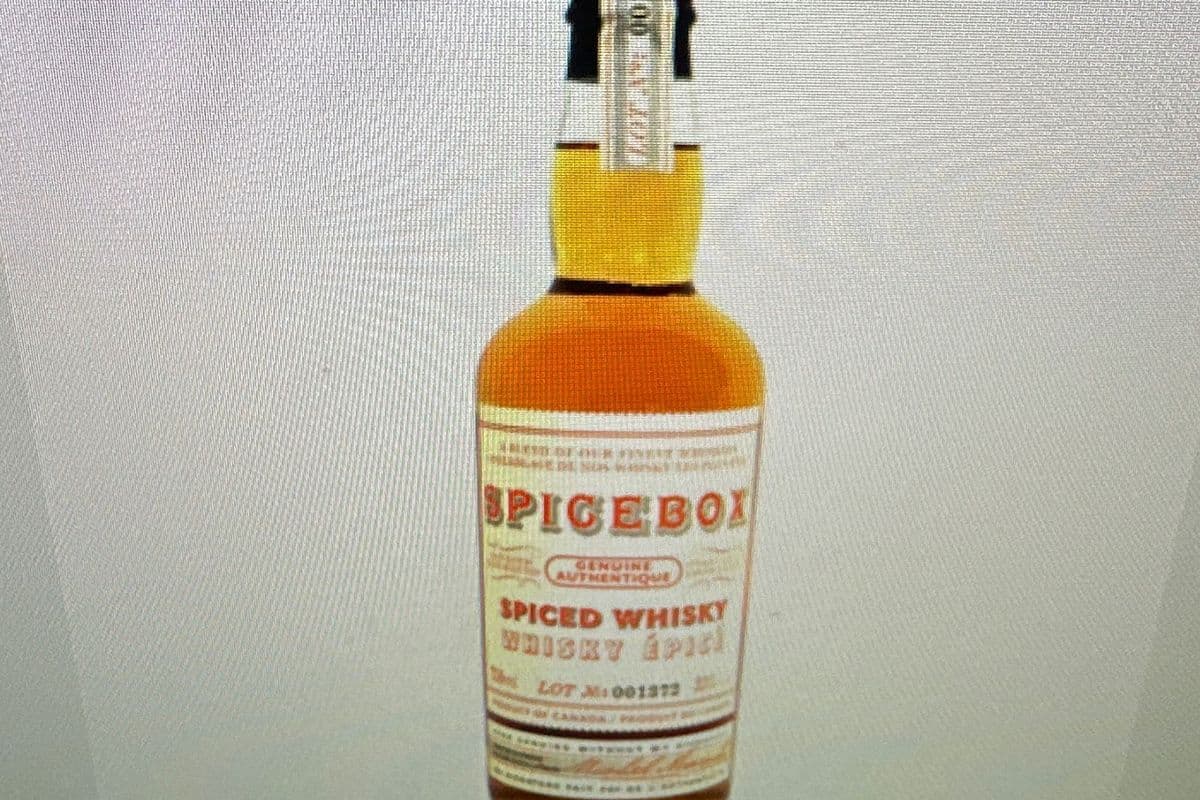 Spicebox Spiced Whiskey (1 x 750 ml)