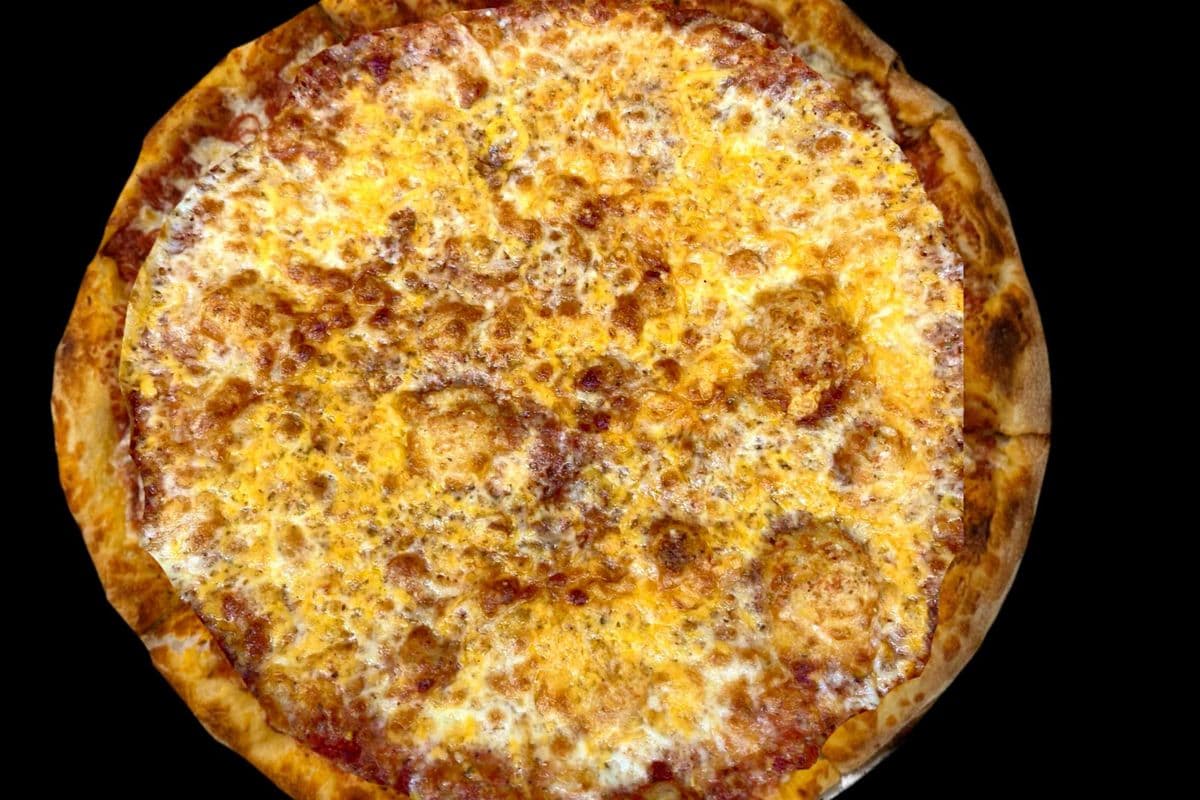 Fromage A Trois (18 inch)