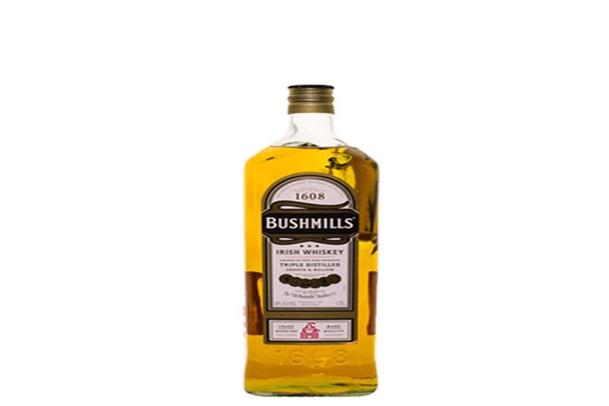 830962. BUSHMILLS ORIGINAL IRISH WHISKEY (1 x 375ml)