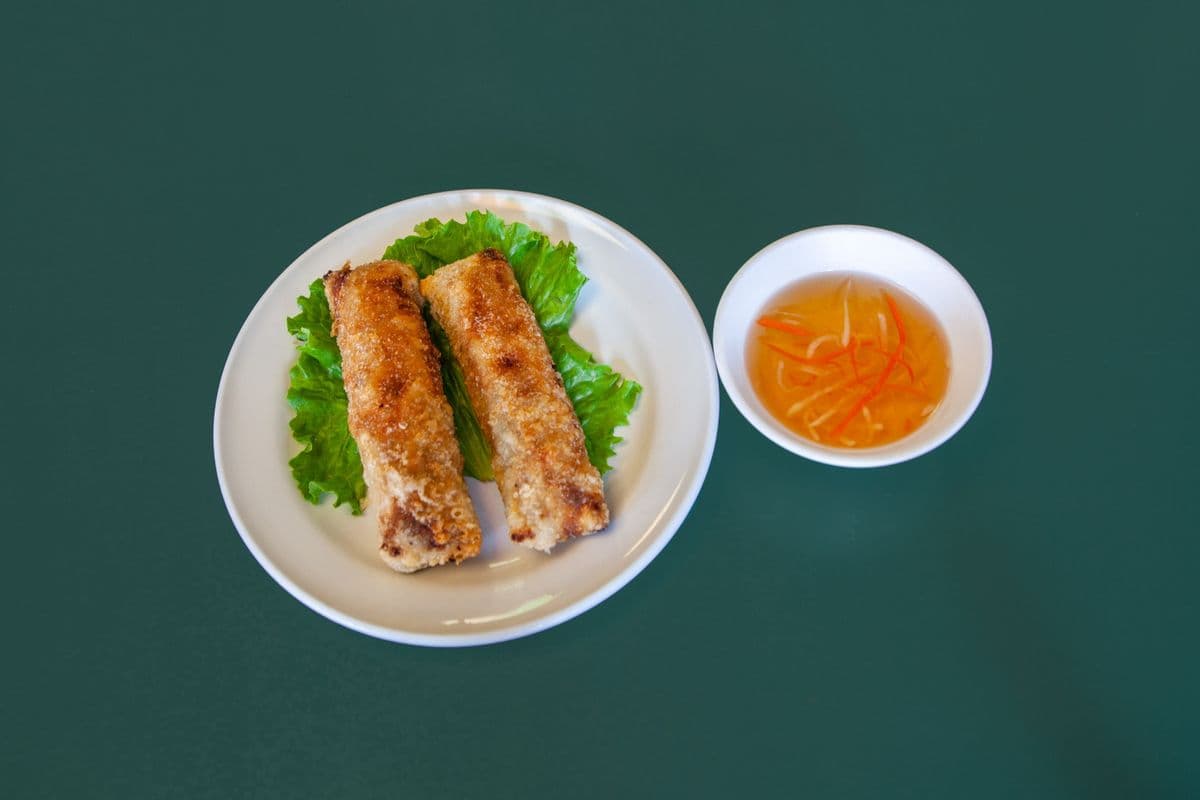02. Deep-Fried Spring Rolls (2 pcs) - Cha Gio (2 Cuon)