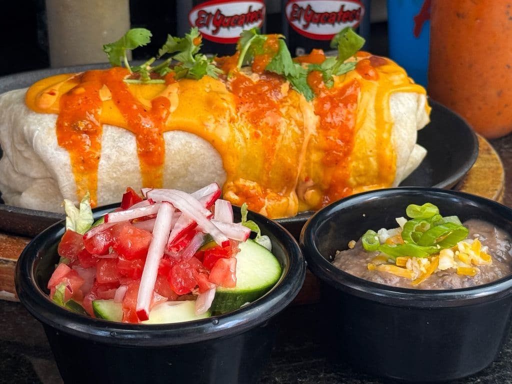 SUPER BURRITO Soy Chik'n
