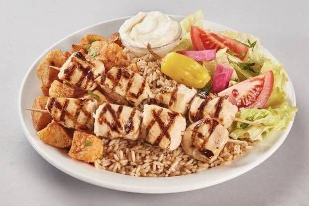 Assiette Brochettes de Poulet / Chicken Brochettes Plate