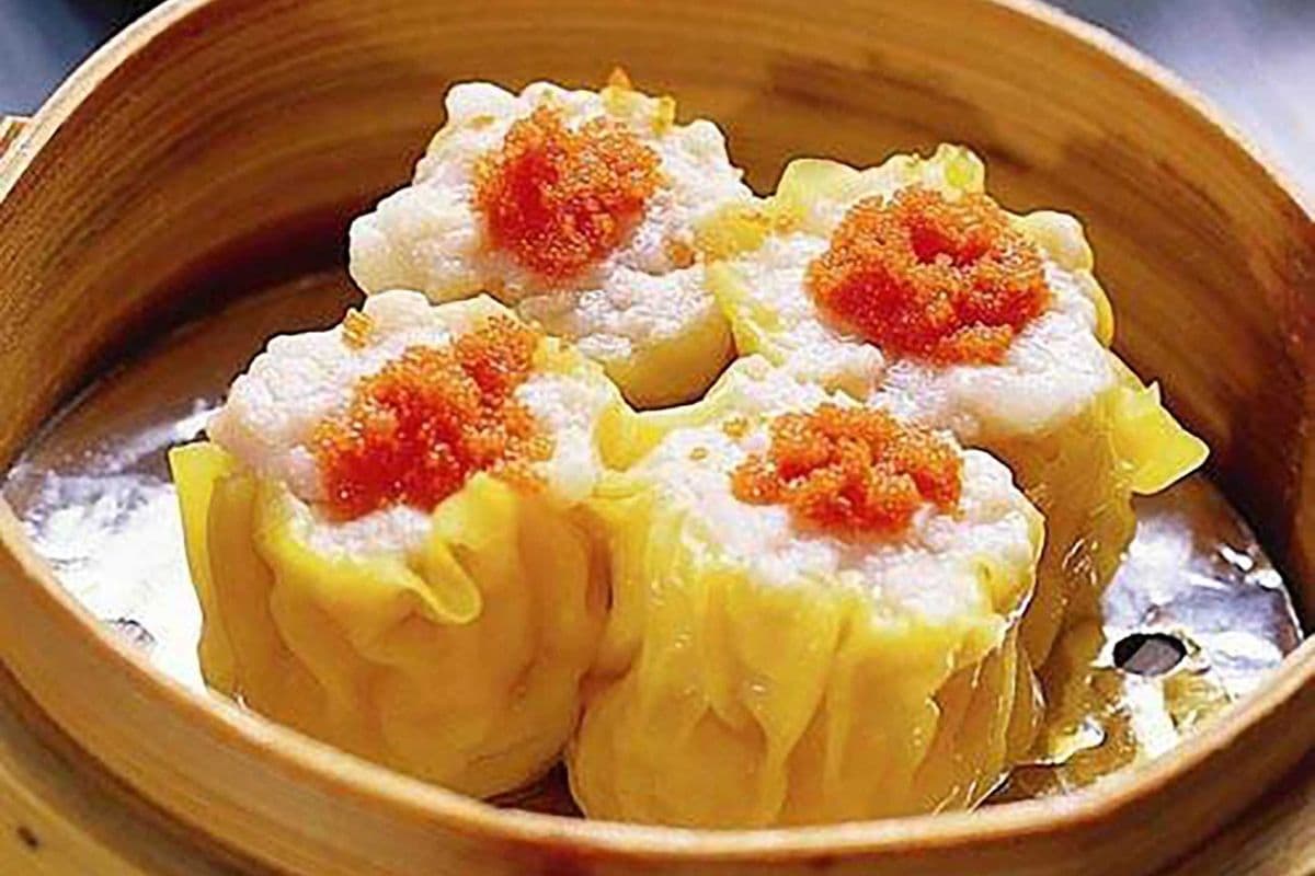 D13. Steamed Pork Dumplings (4 pcs)