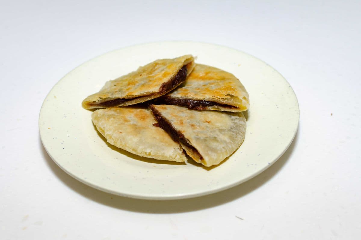 Red Bean Paste Pancake 豆沙煎餅