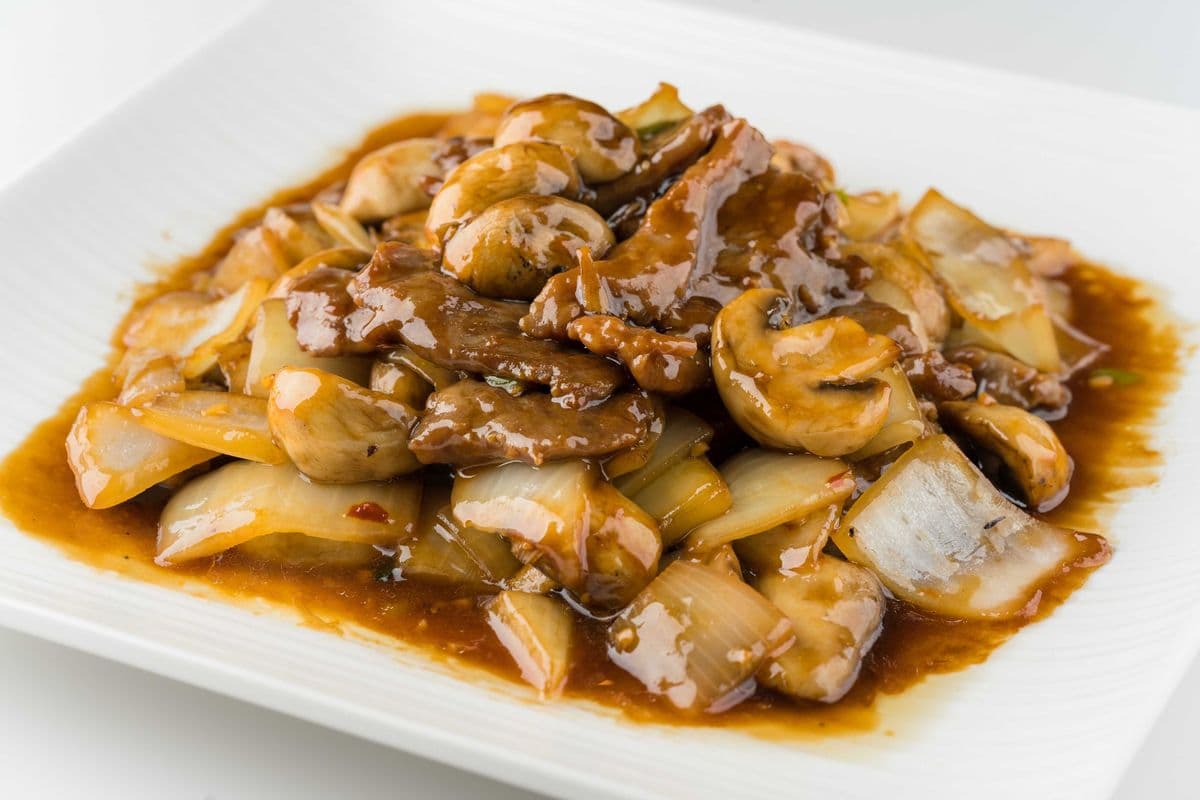 93. Stir Fried Beef in Oyster Sauce