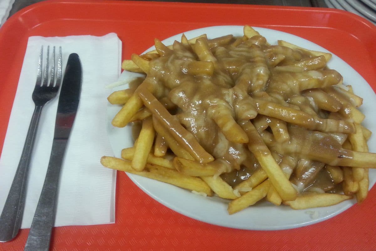 Large Poutine