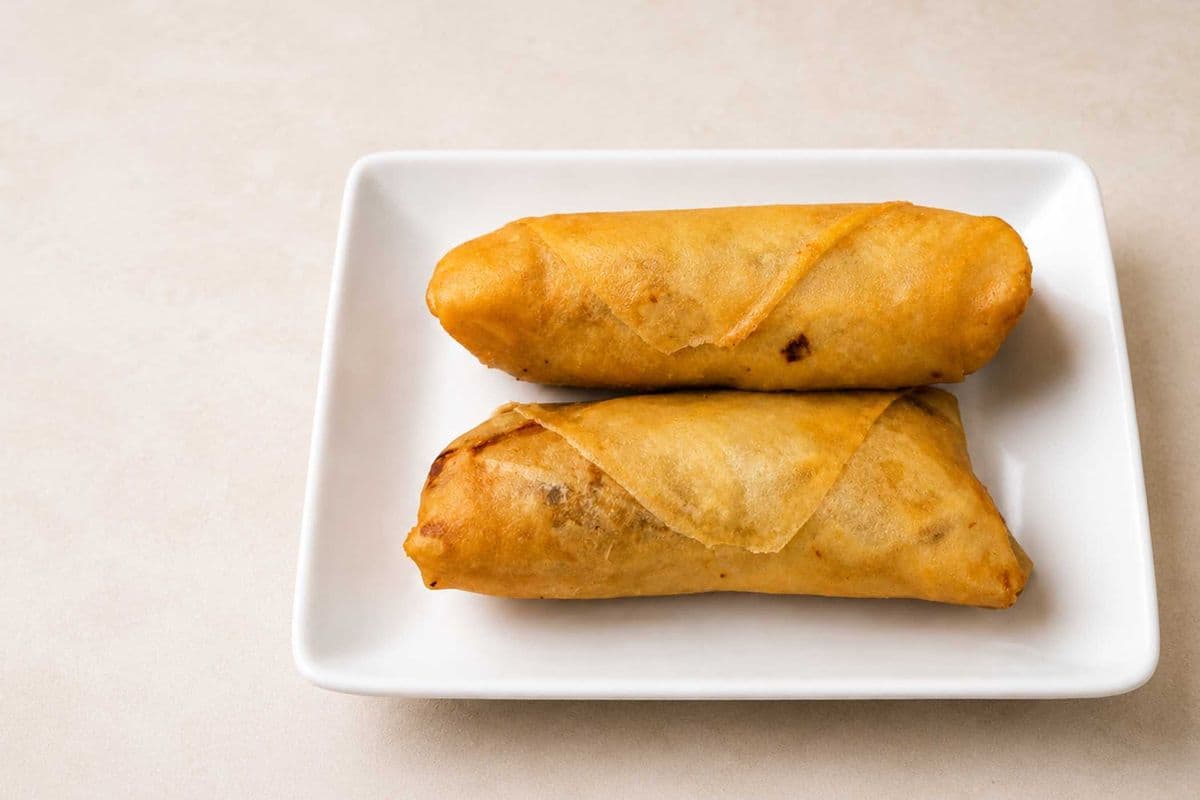 2. Spring Roll (1 pc)