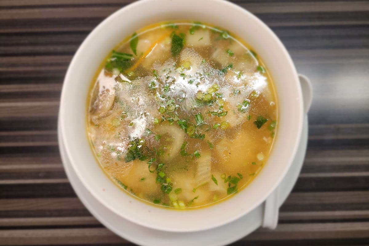 Red's Wonton Soup