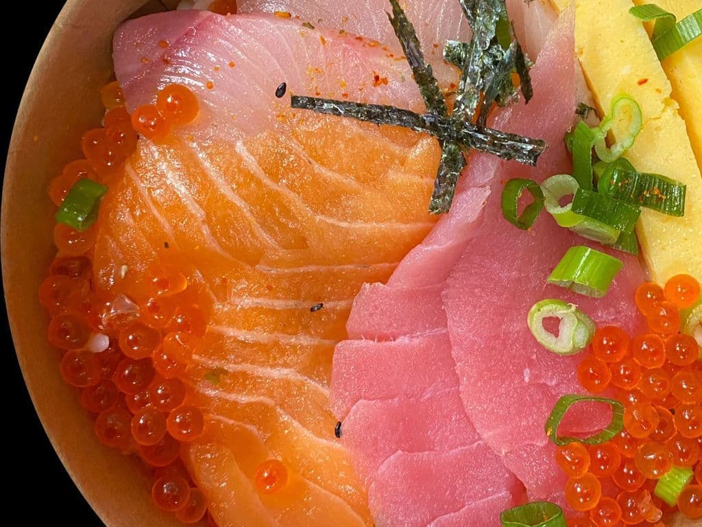 Deluxe Chirashi