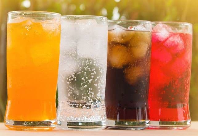 Soft Drinks / Boissons gazeuses 