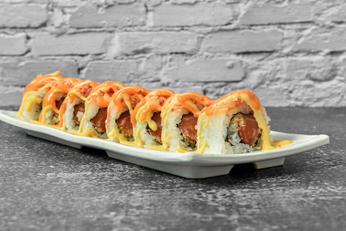 R1. Lucky Roll (8 Pcs)