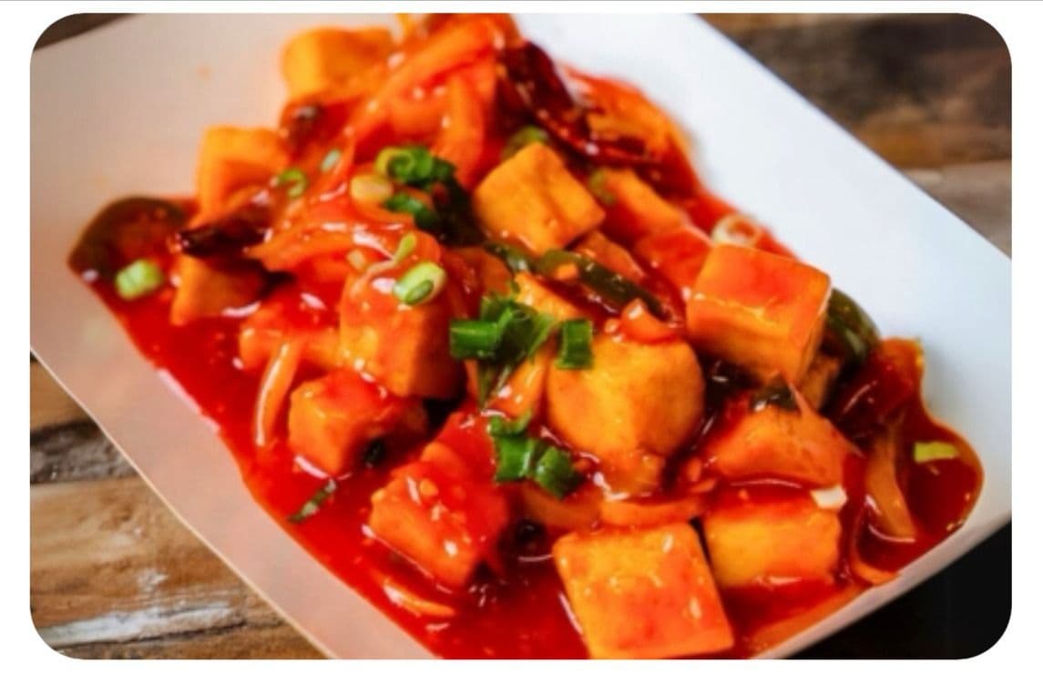 Spicy Schezwan Paneer Gravy