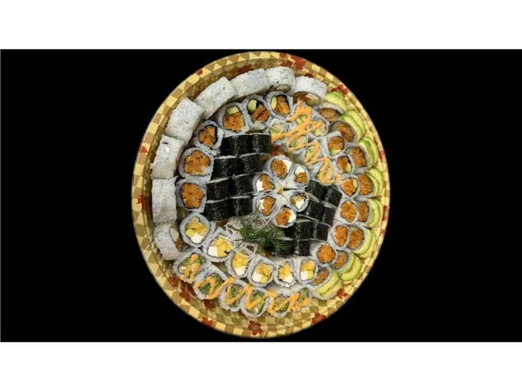 P10 Vegetarian Party Tray (64 pcs)