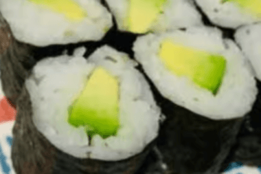 27. Hosomaki à l'avocat / Avocado Hosomaki