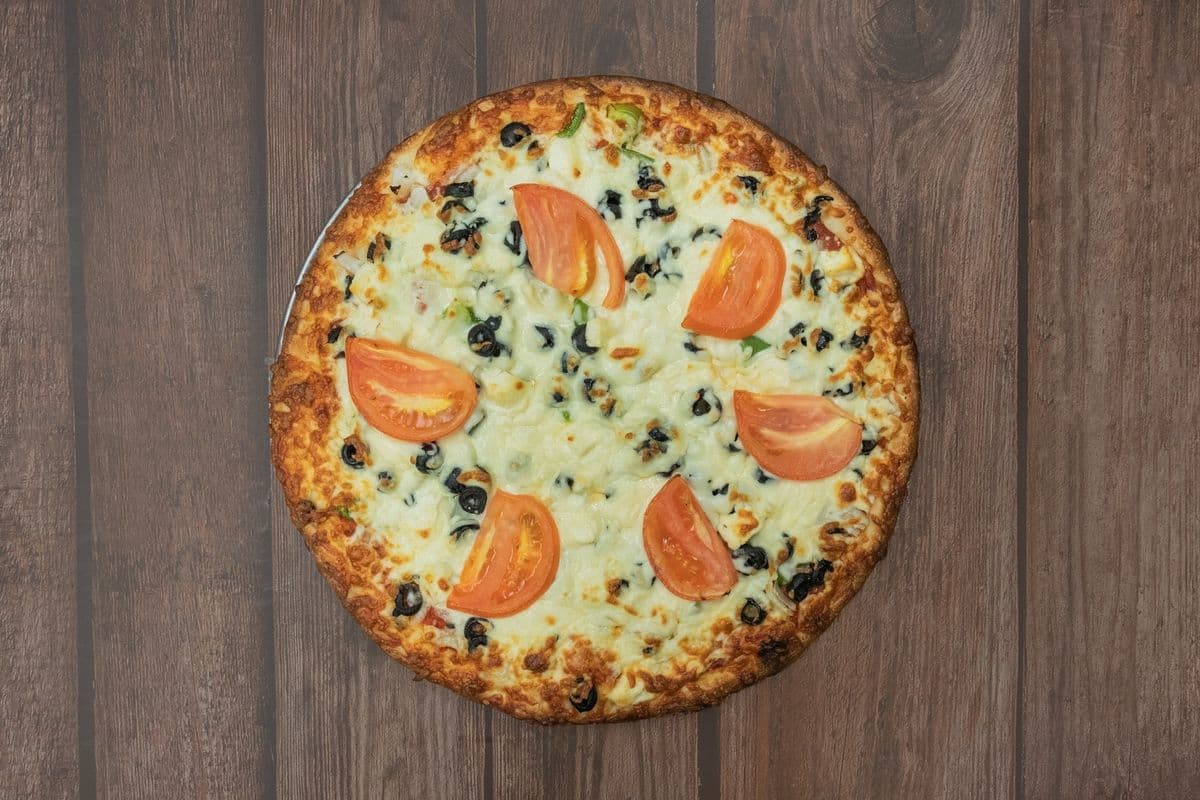 Small Mediterranean Pizza