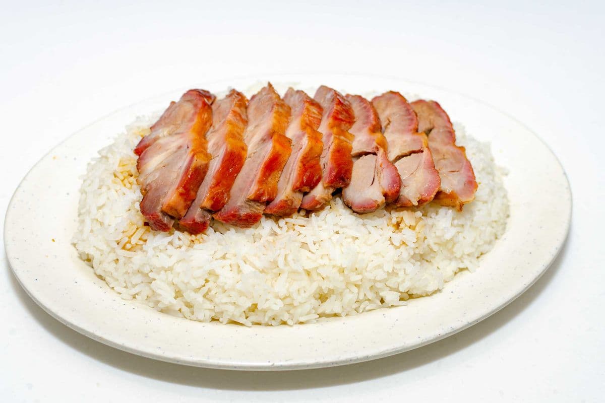 126 BBQ Pork on Rice 蜜味叉燒飯