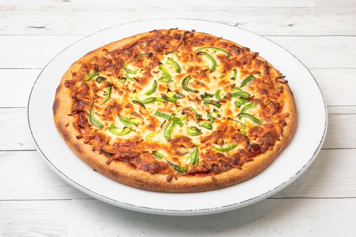 12" moyenne pizza toute garnie / 12" Medium All Dressed Pizza