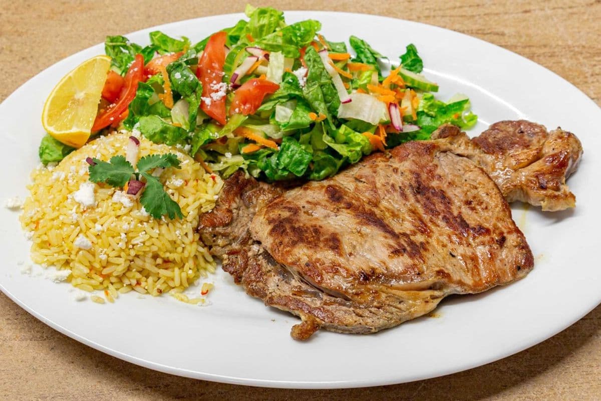 Carne a la Plancha (Grilled Steak Dish)