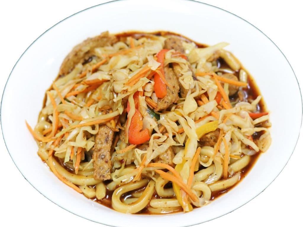 N75 Udon Noodle with Shredded Steak牛排條炒烏冬