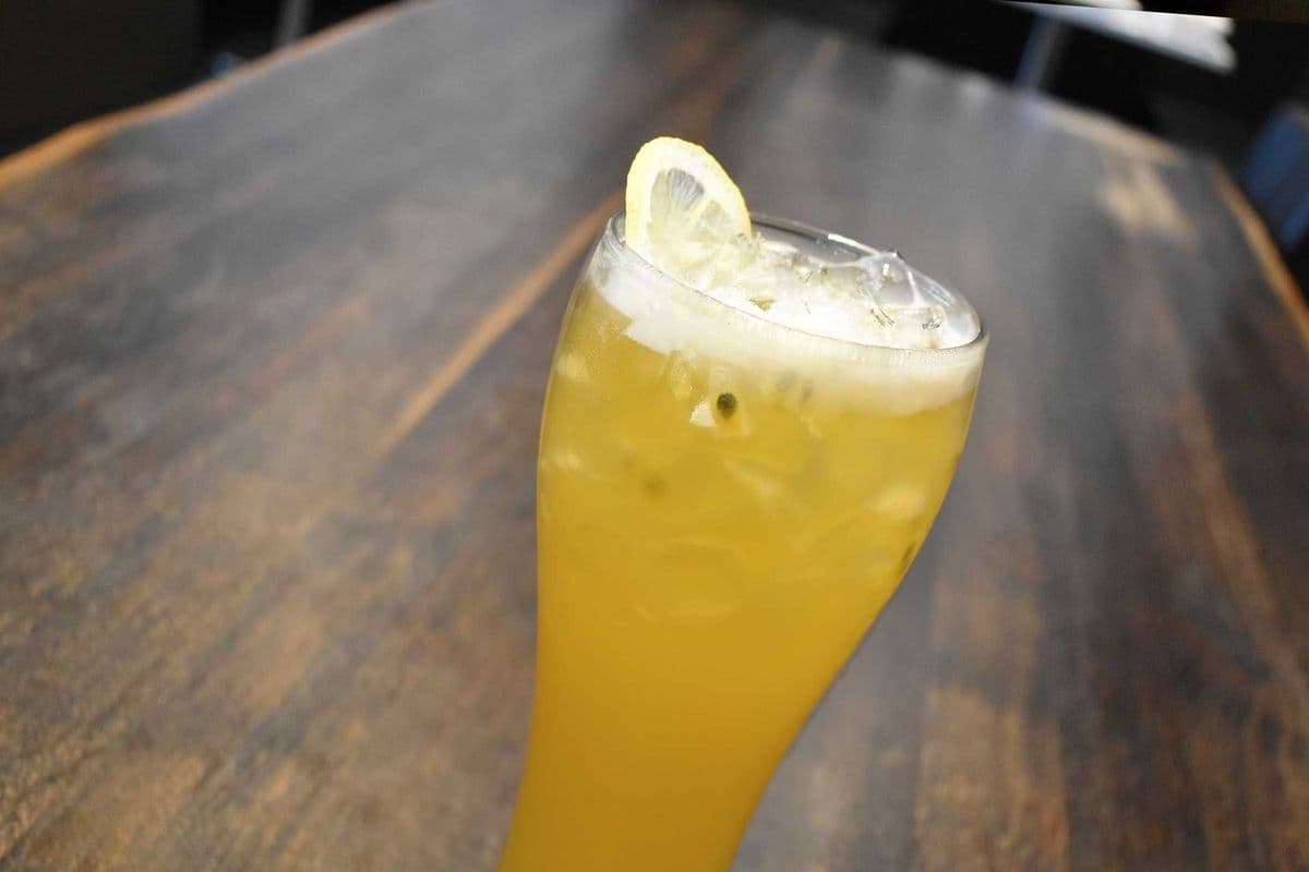 Yakult Passion Fruit Green tea 百香綠多多