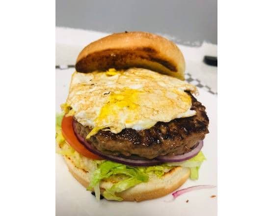 Egg and Cheeseburger With fries