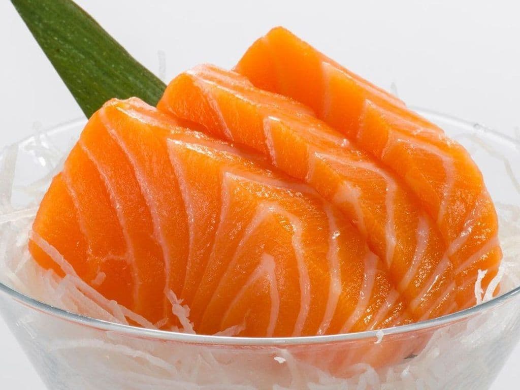 Salmon Sashimi (3 Pcs)