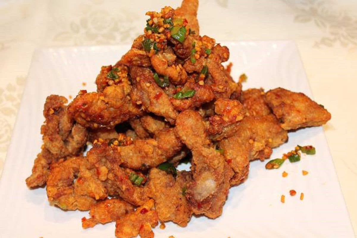 椒盐猪扒 Deep Fried Pork Chop with Spicy Salt