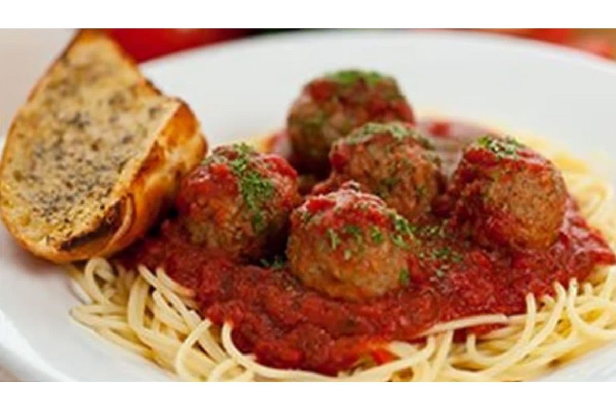 Spaghetti with Meatballs