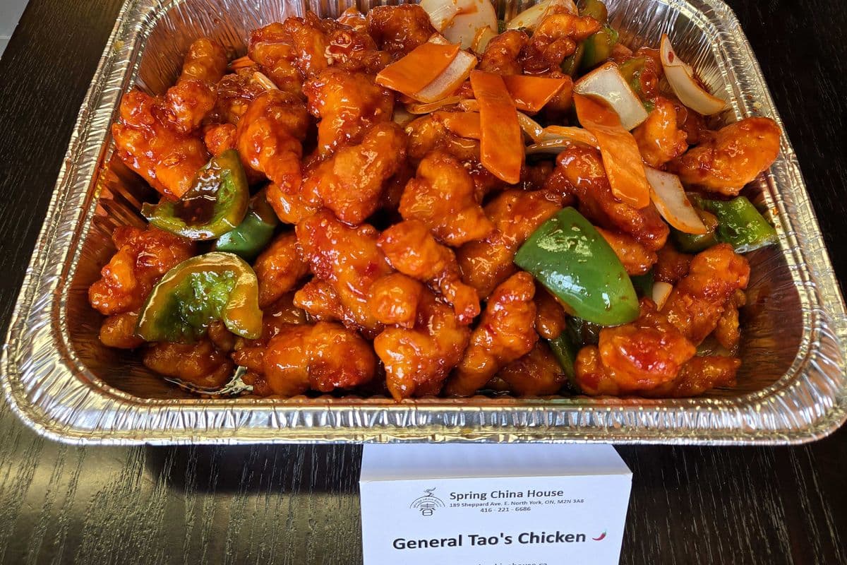 039. General Tao's Chicken (party tray)