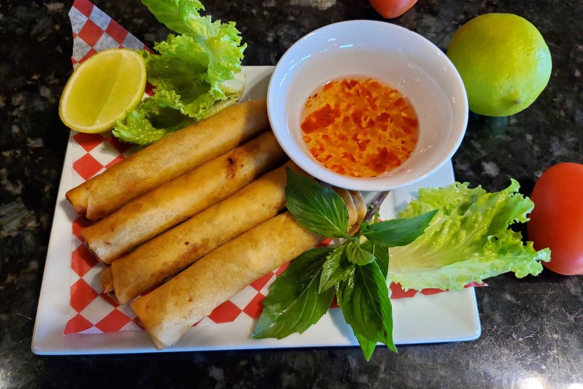 A1. Pork Springrolls (4 Pcs)