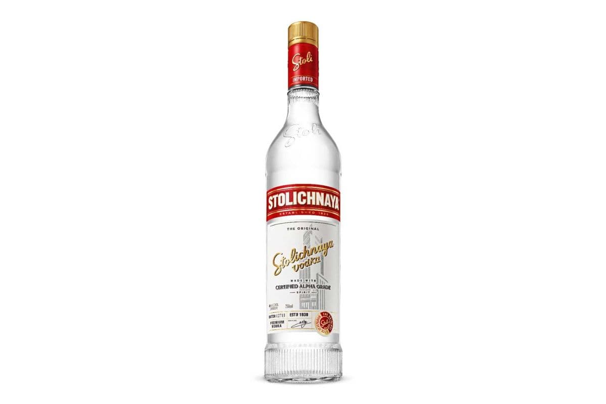 Stolichnaya Vodka (750 ml) (1 x 750ML)