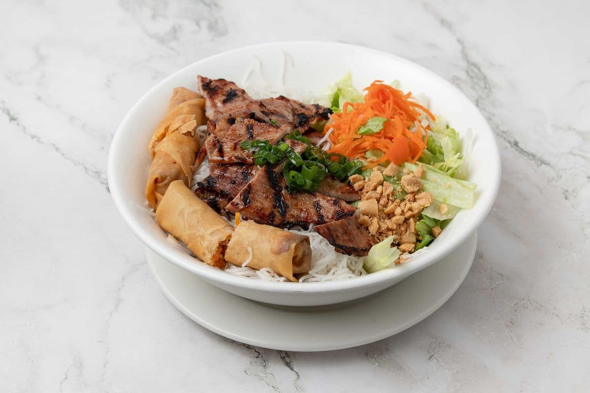 21. Grill Pork and Spring Rolls Vermicelli