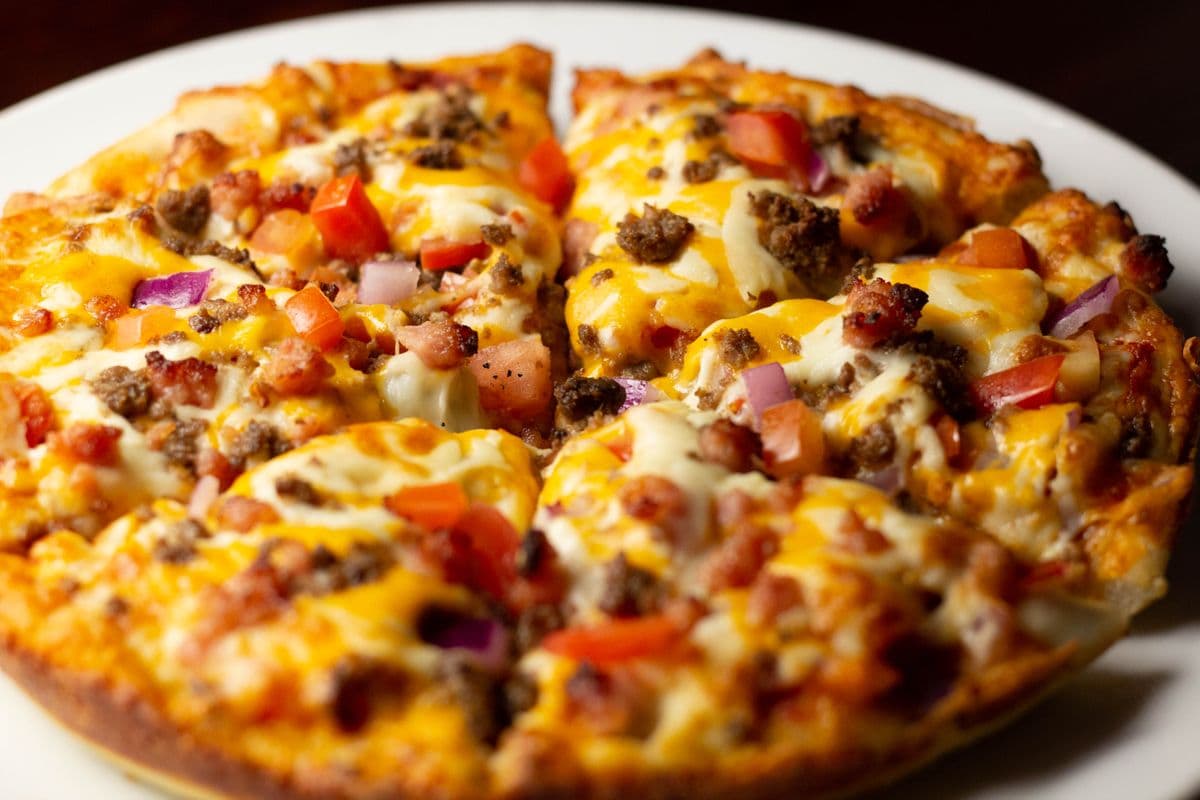 12" Large Beckham's Royale Pizza